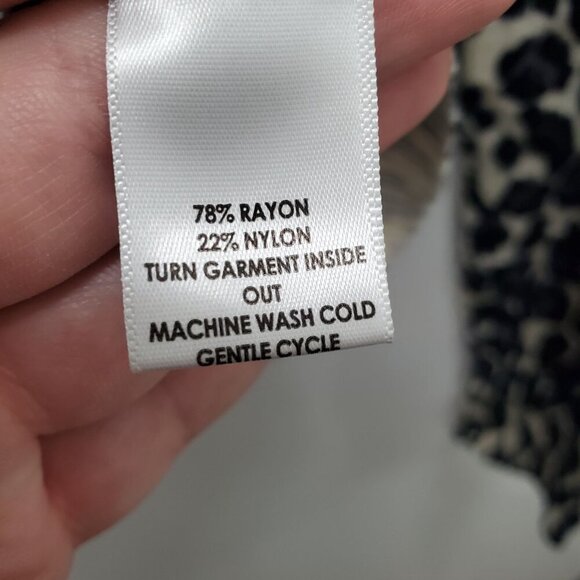 The Limited Women's Gray Animal Print Button Front Long Sleeve Knit Cardigan M - Picture 5 of 6